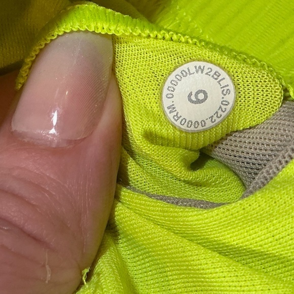 Lululemon Energy Bra Ribbed in Neon Yellow/Green Women’s Size 6 - Picture 4 of 5